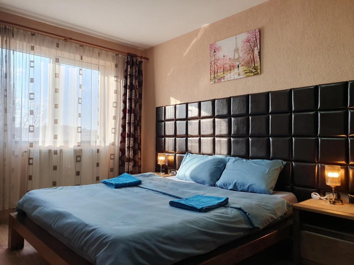 Central Apartament Cristian Arad Exterior foto